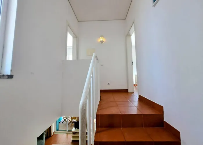 Townhouse Prainha * אלבור